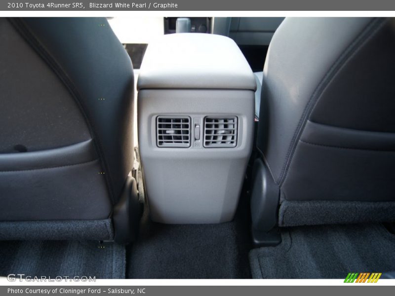 Blizzard White Pearl / Graphite 2010 Toyota 4Runner SR5