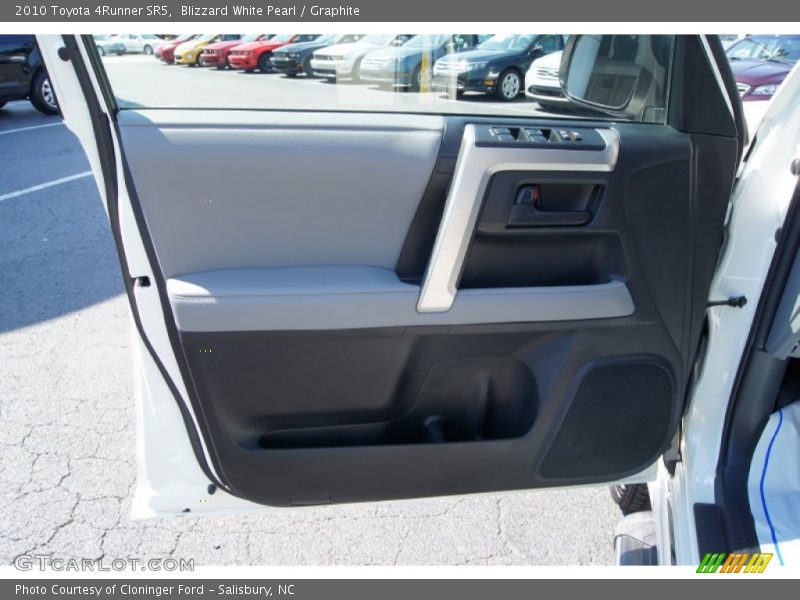Blizzard White Pearl / Graphite 2010 Toyota 4Runner SR5
