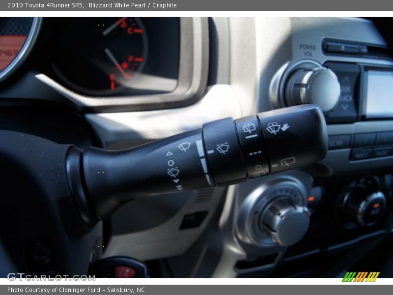 Blizzard White Pearl / Graphite 2010 Toyota 4Runner SR5