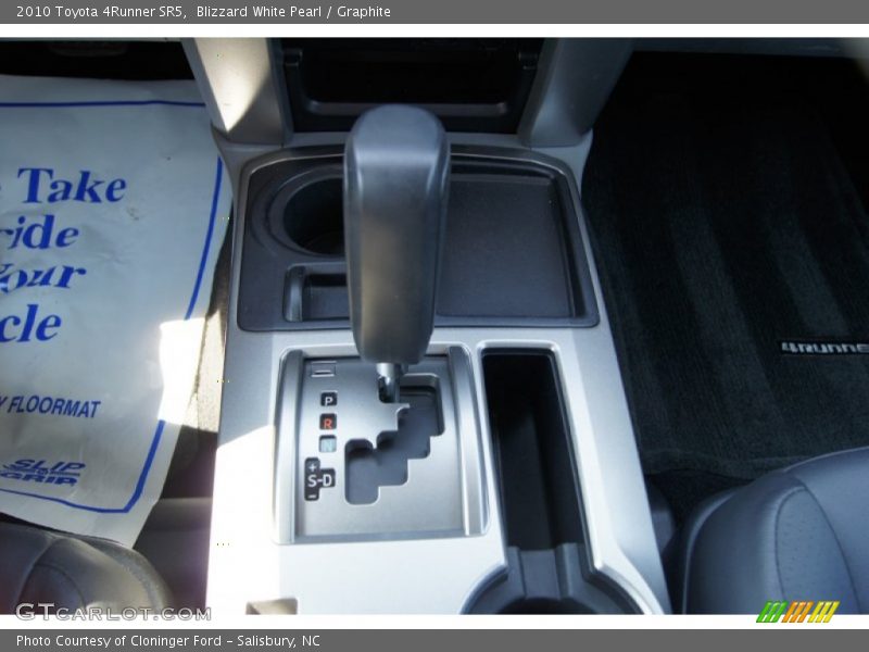 Blizzard White Pearl / Graphite 2010 Toyota 4Runner SR5