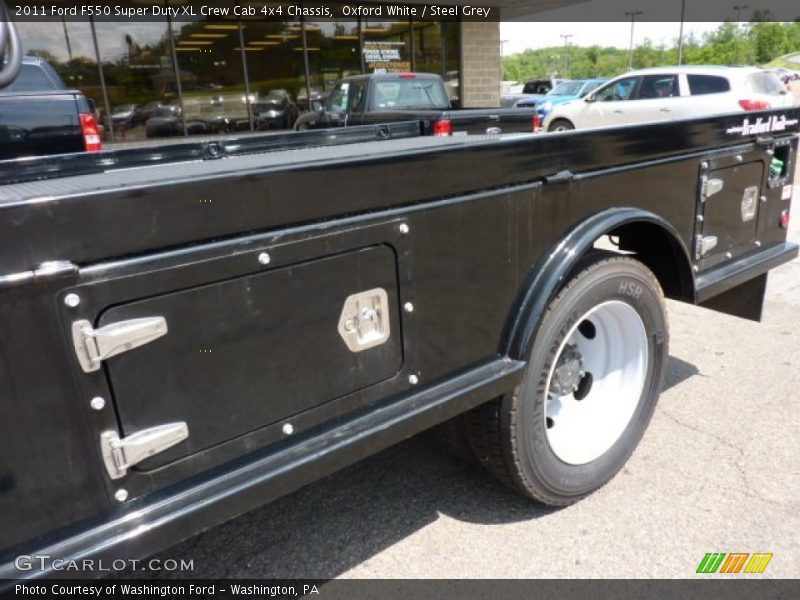 Oxford White / Steel Grey 2011 Ford F550 Super Duty XL Crew Cab 4x4 Chassis