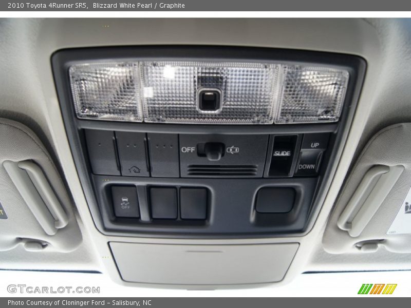 Blizzard White Pearl / Graphite 2010 Toyota 4Runner SR5