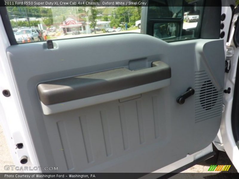 Door Panel of 2011 F550 Super Duty XL Crew Cab 4x4 Chassis