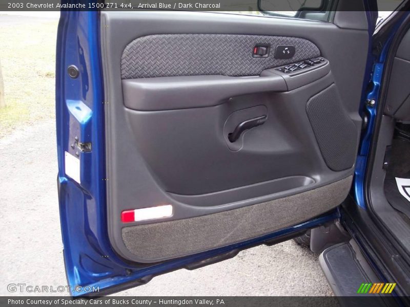 Arrival Blue / Dark Charcoal 2003 Chevrolet Avalanche 1500 Z71 4x4