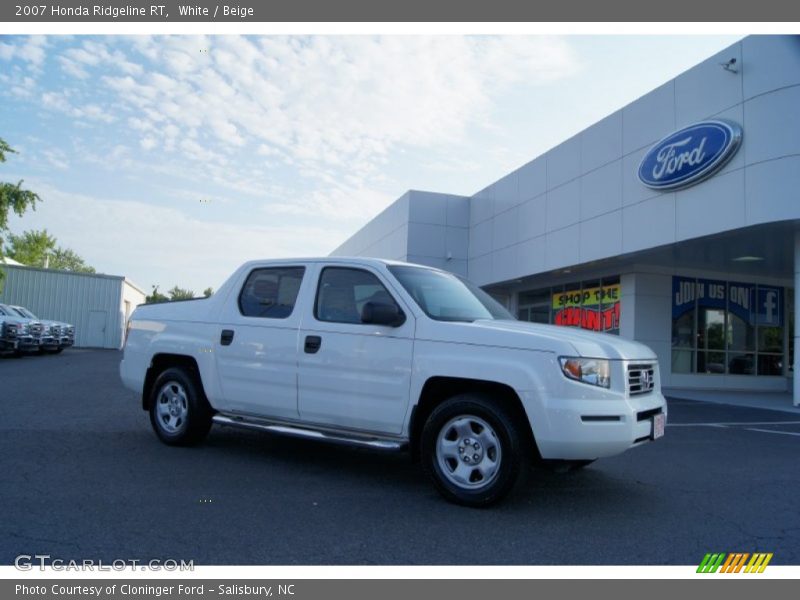White / Beige 2007 Honda Ridgeline RT