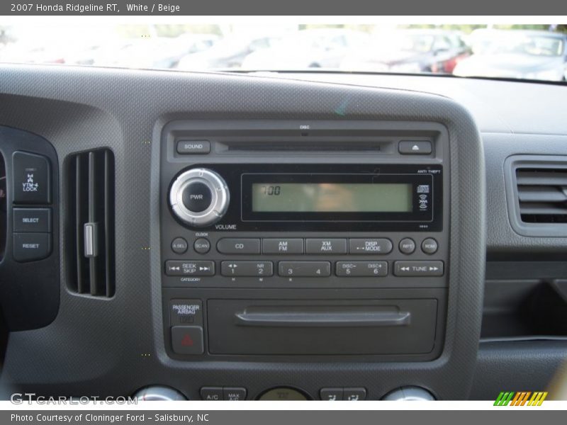 White / Beige 2007 Honda Ridgeline RT