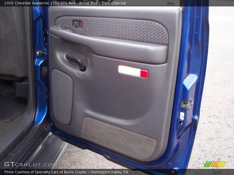 Arrival Blue / Dark Charcoal 2003 Chevrolet Avalanche 1500 Z71 4x4