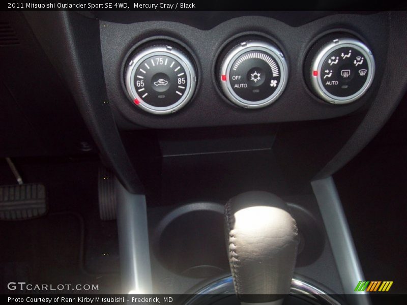 Controls of 2011 Outlander Sport SE 4WD
