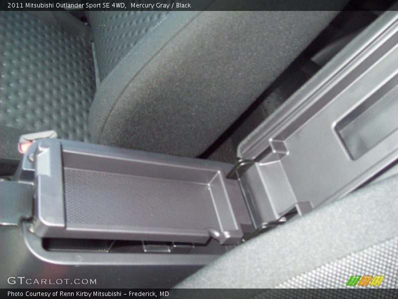 Mercury Gray / Black 2011 Mitsubishi Outlander Sport SE 4WD