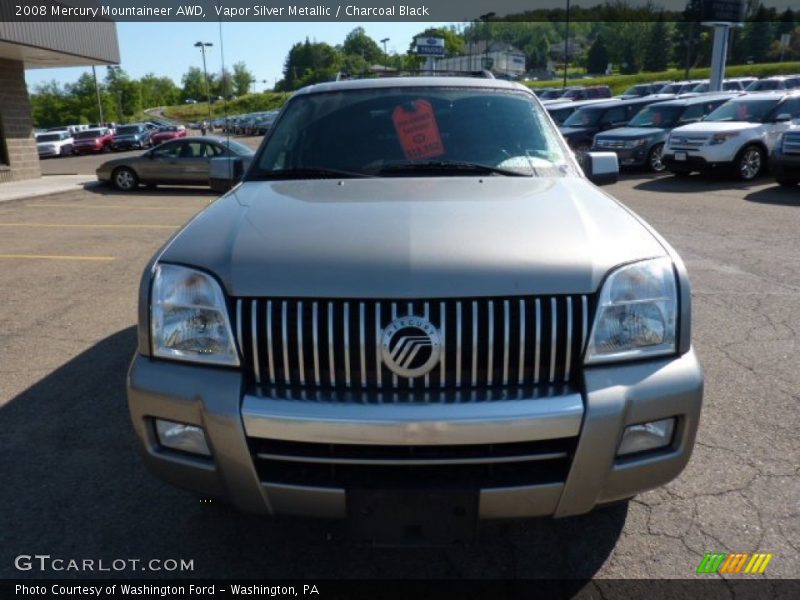 Vapor Silver Metallic / Charcoal Black 2008 Mercury Mountaineer AWD