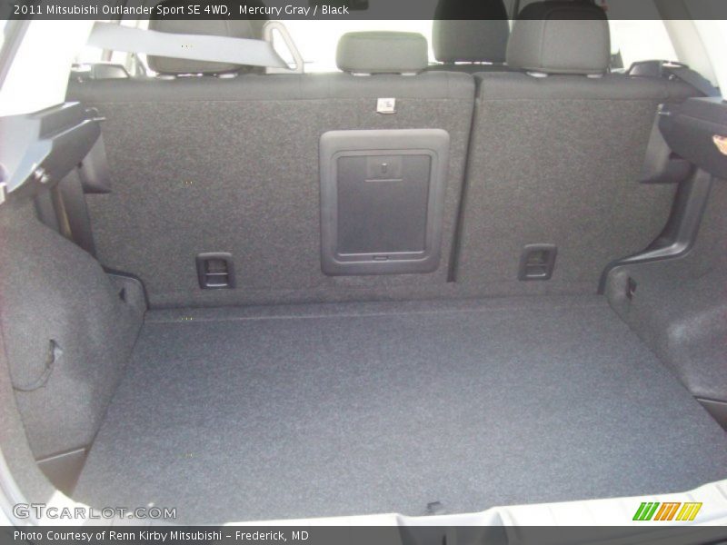  2011 Outlander Sport SE 4WD Trunk