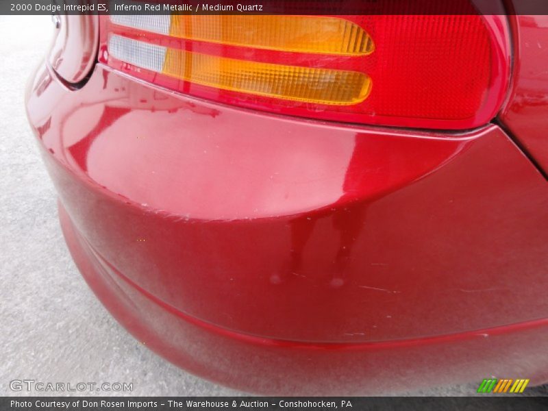 Inferno Red Metallic / Medium Quartz 2000 Dodge Intrepid ES