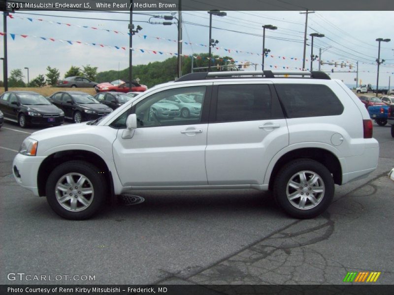  2011 Endeavor LS White Pearl