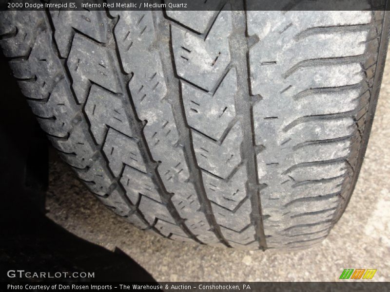 Inferno Red Metallic / Medium Quartz 2000 Dodge Intrepid ES