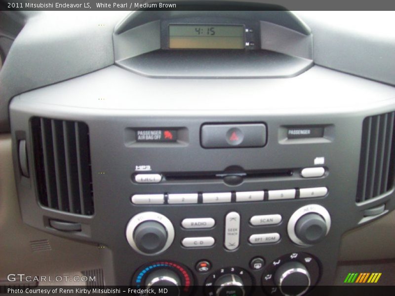 White Pearl / Medium Brown 2011 Mitsubishi Endeavor LS