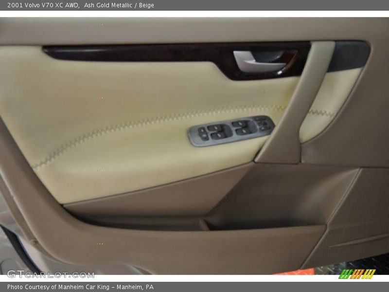 Ash Gold Metallic / Beige 2001 Volvo V70 XC AWD
