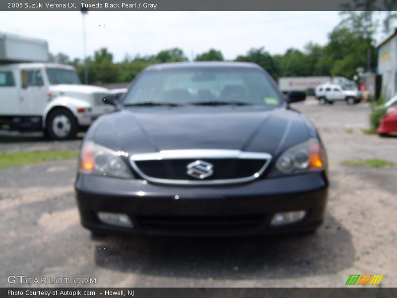Tuxedo Black Pearl / Gray 2005 Suzuki Verona LX