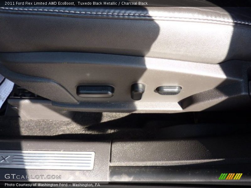 Tuxedo Black Metallic / Charcoal Black 2011 Ford Flex Limited AWD EcoBoost