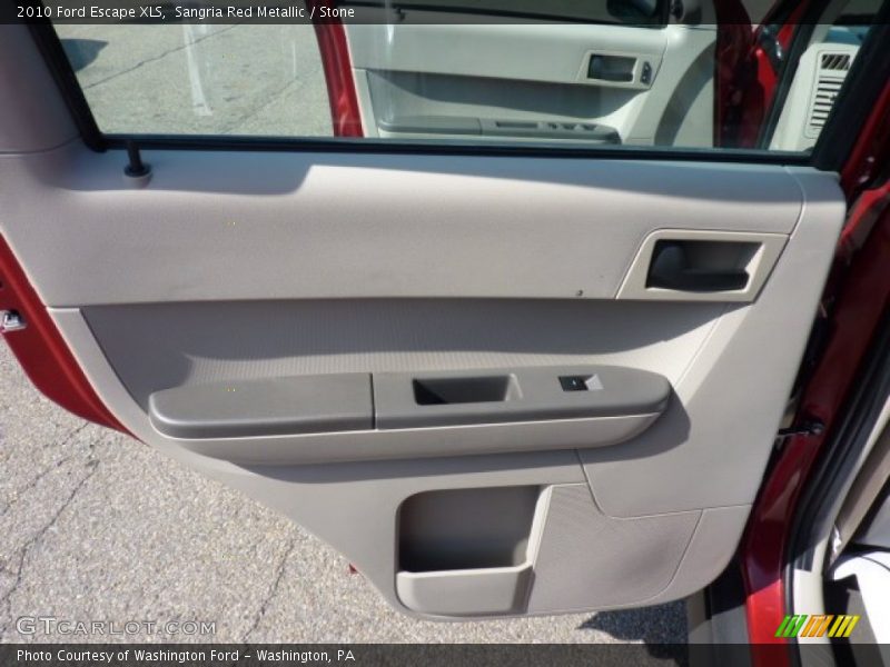 Door Panel of 2010 Escape XLS