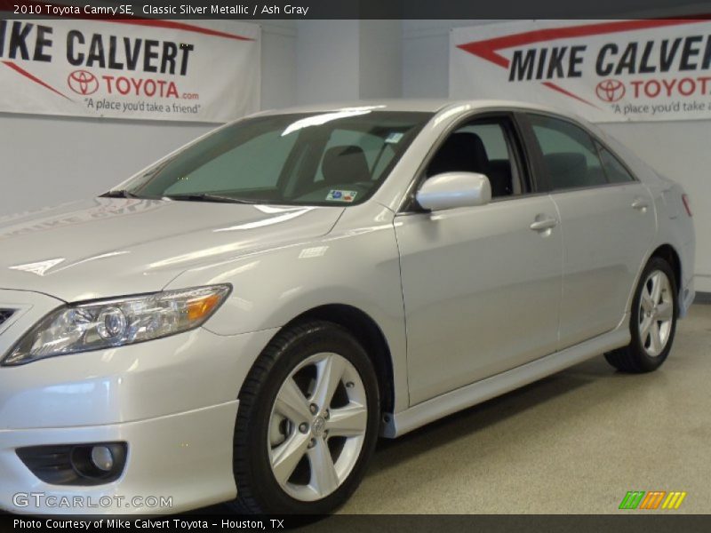 Classic Silver Metallic / Ash Gray 2010 Toyota Camry SE