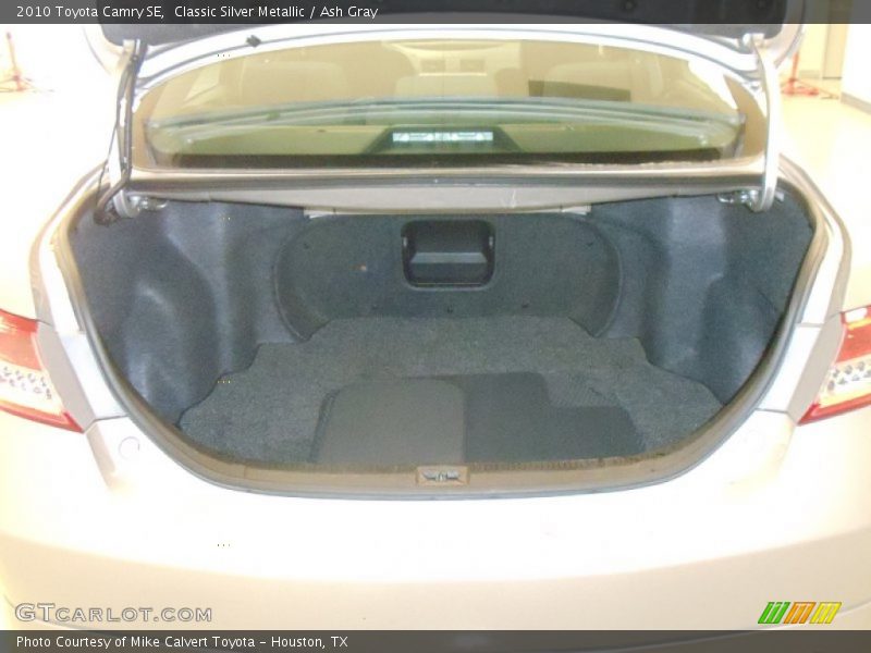 Classic Silver Metallic / Ash Gray 2010 Toyota Camry SE