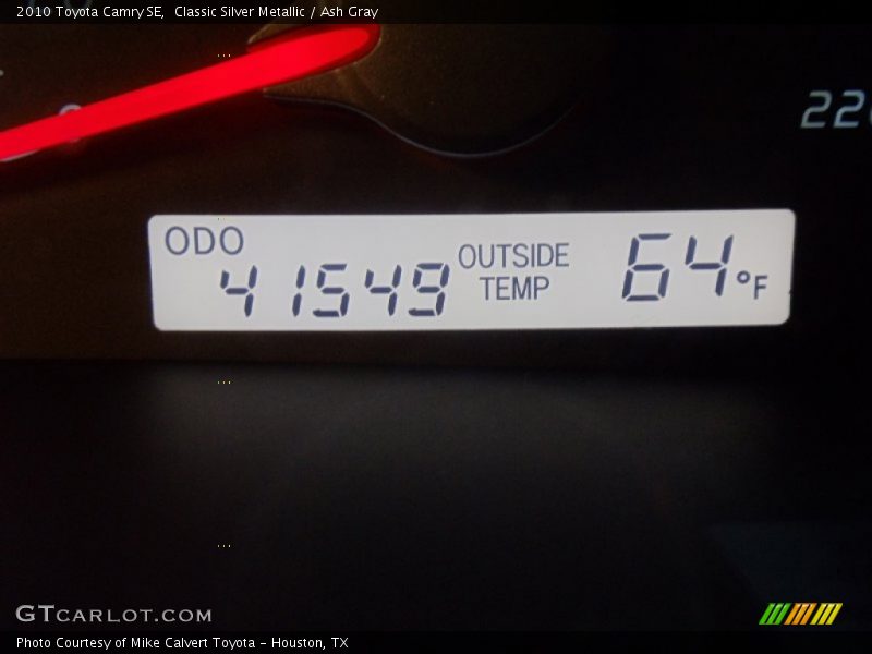 Classic Silver Metallic / Ash Gray 2010 Toyota Camry SE