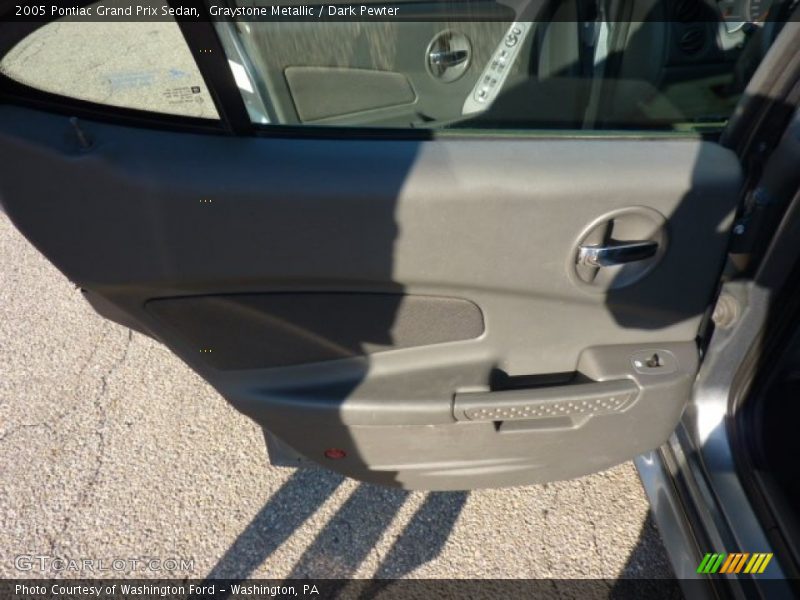 Graystone Metallic / Dark Pewter 2005 Pontiac Grand Prix Sedan