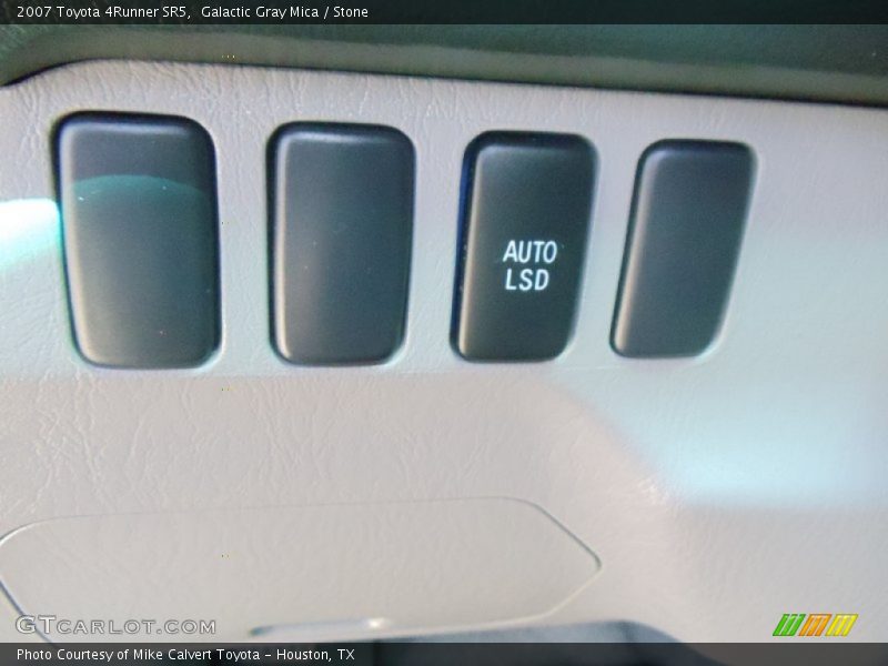 Galactic Gray Mica / Stone 2007 Toyota 4Runner SR5