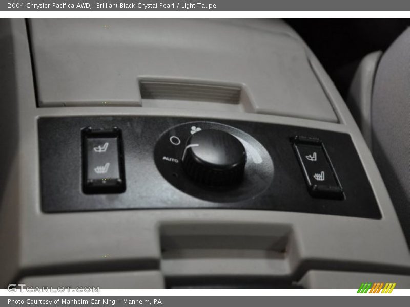 Brilliant Black Crystal Pearl / Light Taupe 2004 Chrysler Pacifica AWD
