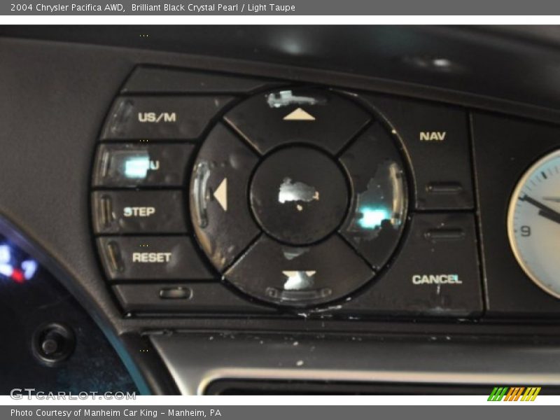 Brilliant Black Crystal Pearl / Light Taupe 2004 Chrysler Pacifica AWD