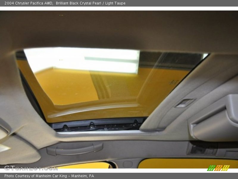 Brilliant Black Crystal Pearl / Light Taupe 2004 Chrysler Pacifica AWD