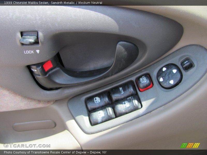Controls of 1999 Malibu Sedan