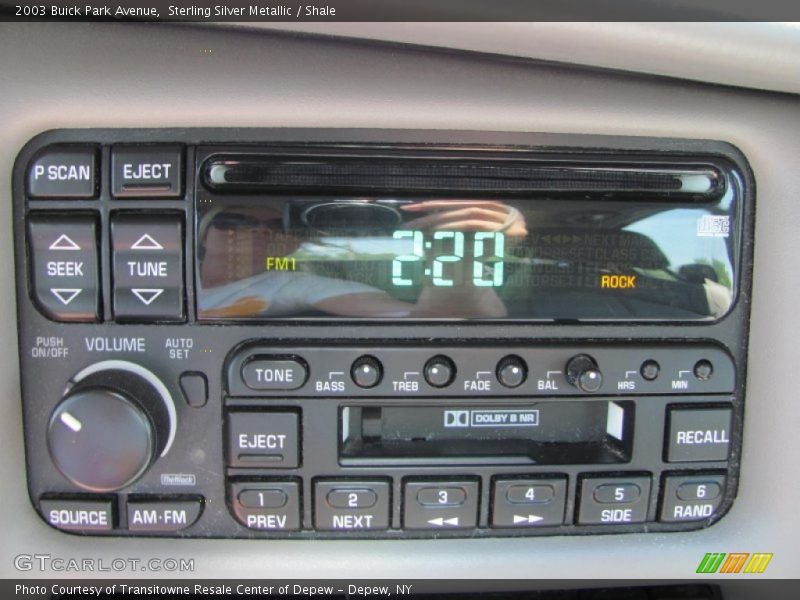 Sterling Silver Metallic / Shale 2003 Buick Park Avenue