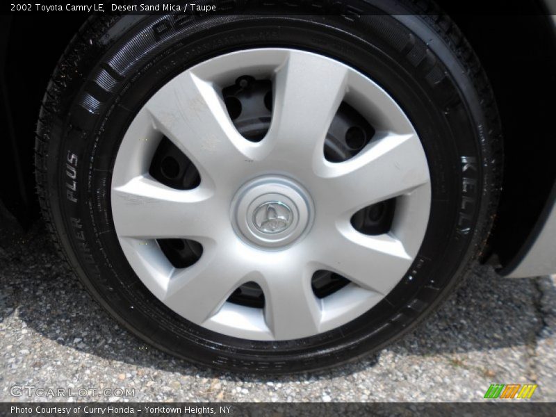 Desert Sand Mica / Taupe 2002 Toyota Camry LE
