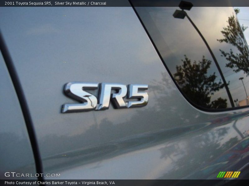 Silver Sky Metallic / Charcoal 2001 Toyota Sequoia SR5