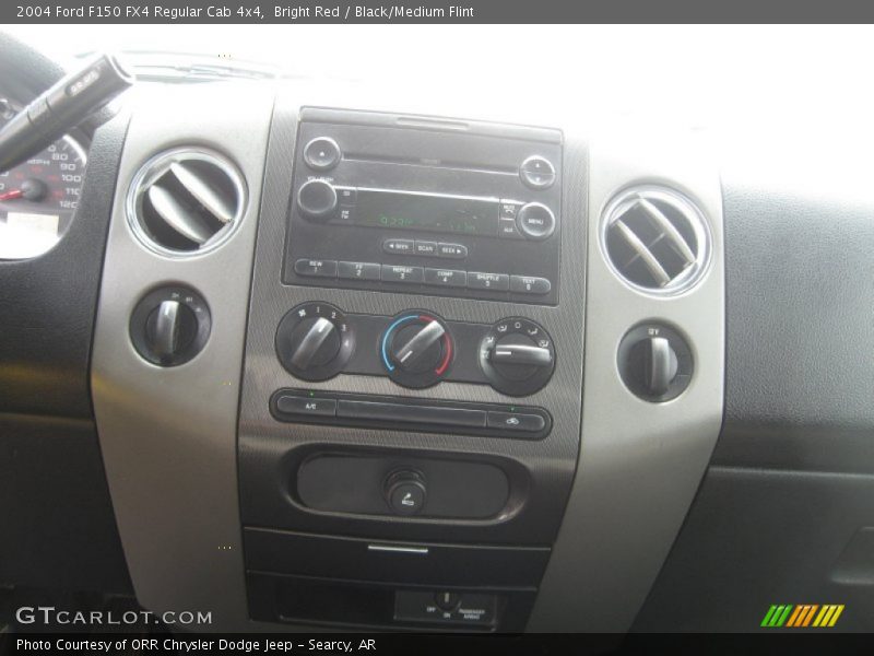 Controls of 2004 F150 FX4 Regular Cab 4x4