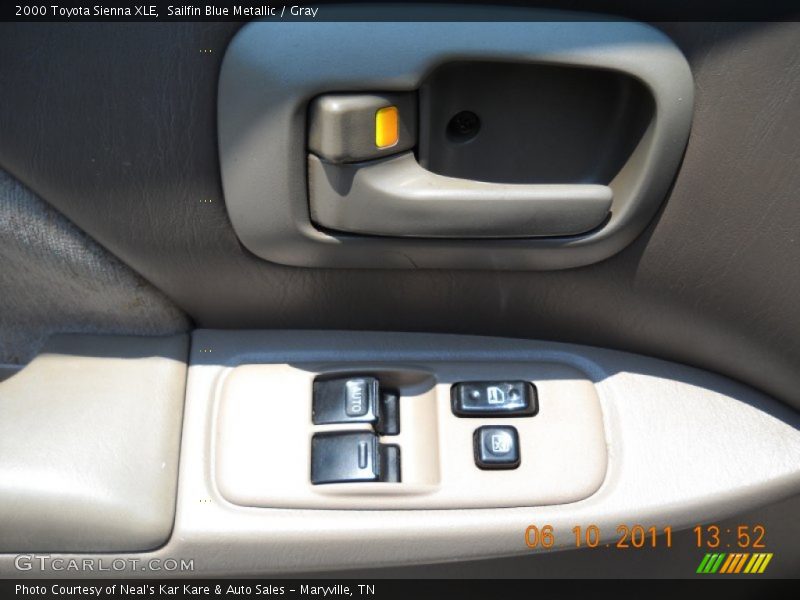 Sailfin Blue Metallic / Gray 2000 Toyota Sienna XLE