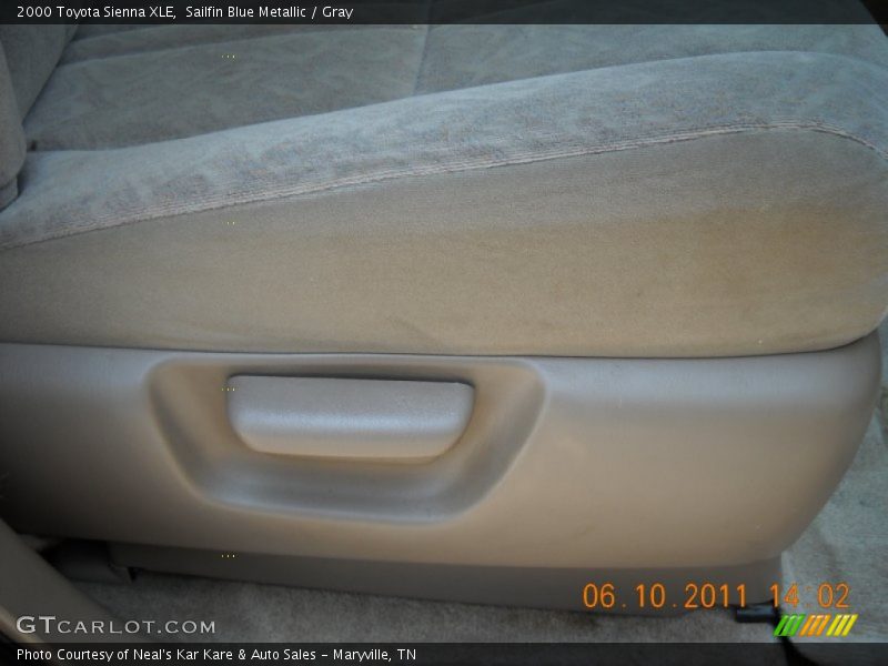 Sailfin Blue Metallic / Gray 2000 Toyota Sienna XLE