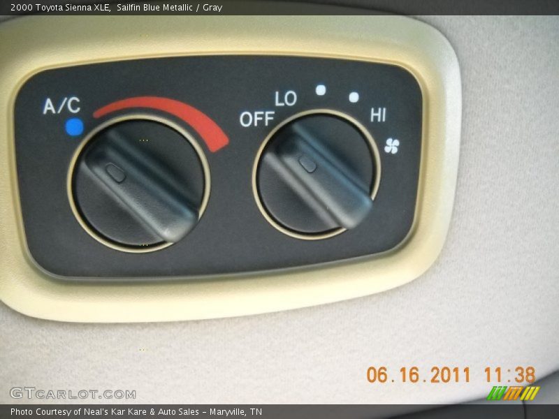 Sailfin Blue Metallic / Gray 2000 Toyota Sienna XLE