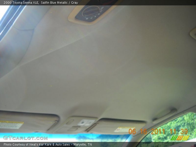 Sailfin Blue Metallic / Gray 2000 Toyota Sienna XLE