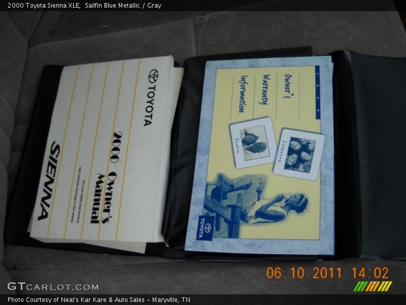 Sailfin Blue Metallic / Gray 2000 Toyota Sienna XLE