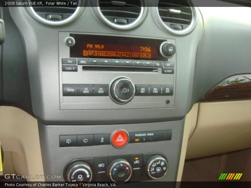 Polar White / Tan 2008 Saturn VUE XR