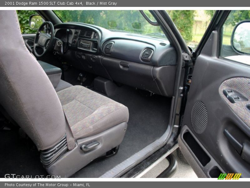 Black / Mist Gray 2001 Dodge Ram 1500 SLT Club Cab 4x4