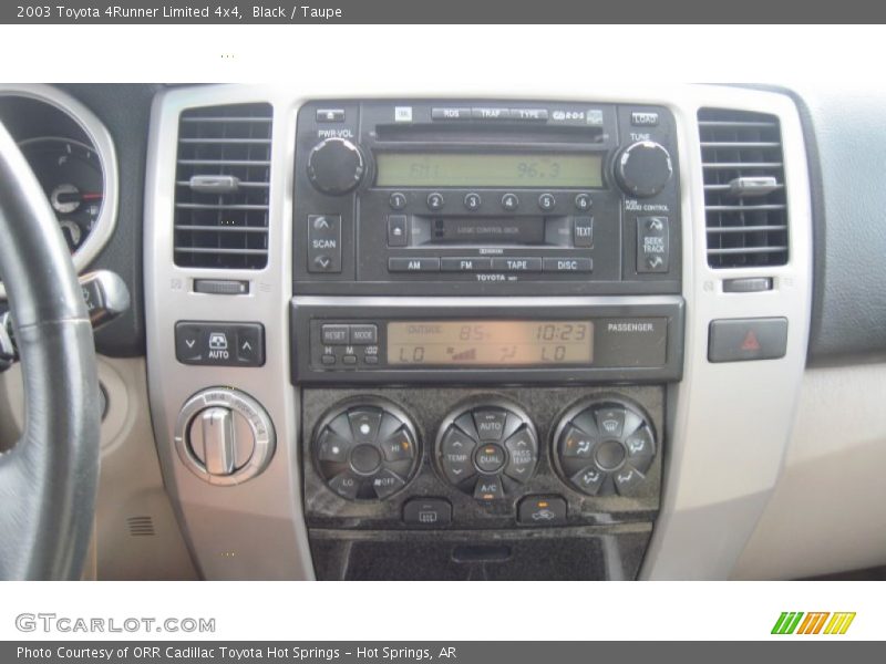 Black / Taupe 2003 Toyota 4Runner Limited 4x4