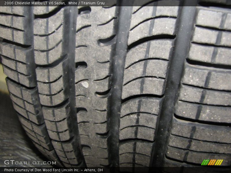 White / Titanium Gray 2006 Chevrolet Malibu LT V6 Sedan