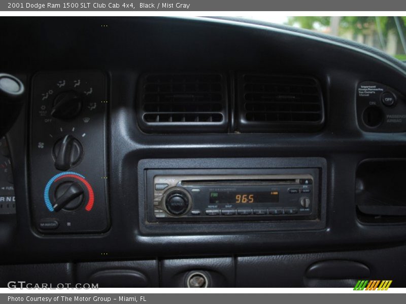 Black / Mist Gray 2001 Dodge Ram 1500 SLT Club Cab 4x4