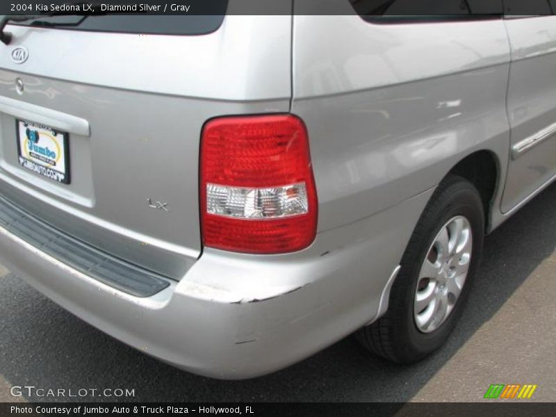 Diamond Silver / Gray 2004 Kia Sedona LX