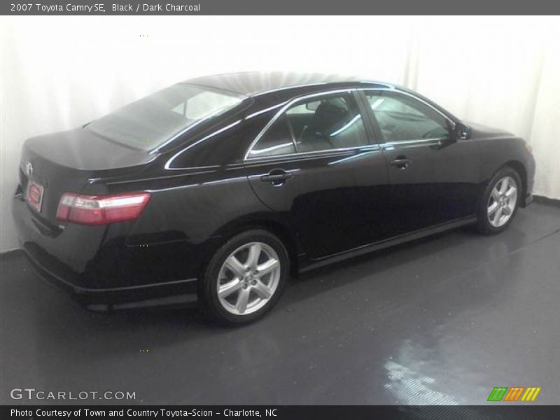 Black / Dark Charcoal 2007 Toyota Camry SE