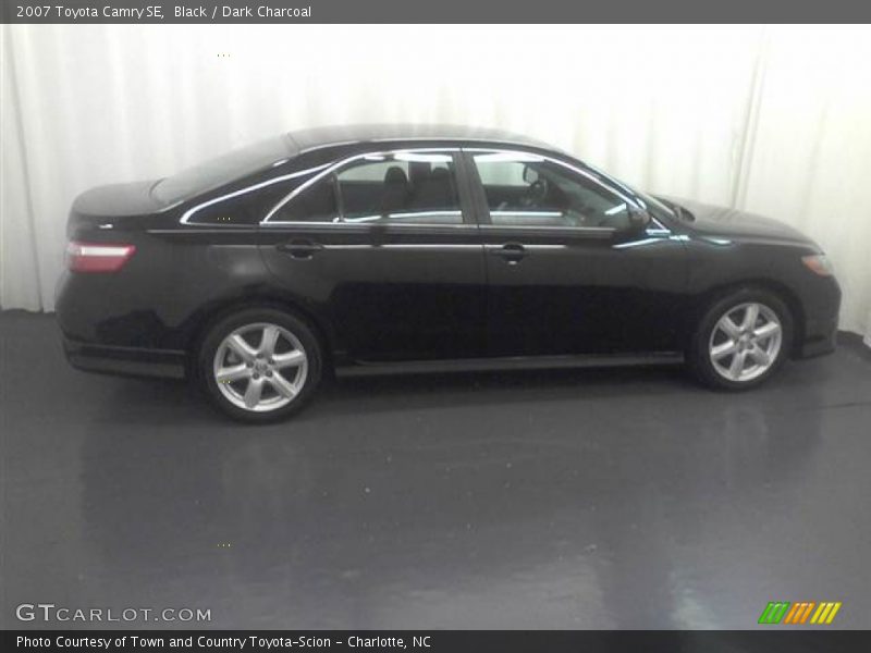 Black / Dark Charcoal 2007 Toyota Camry SE