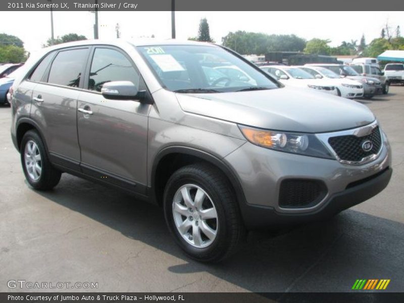 Titanium Silver / Gray 2011 Kia Sorento LX